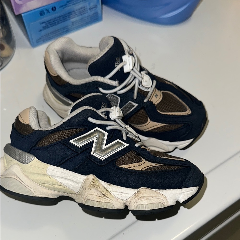 New Balance Kids' Sneakers in Navy and Beige